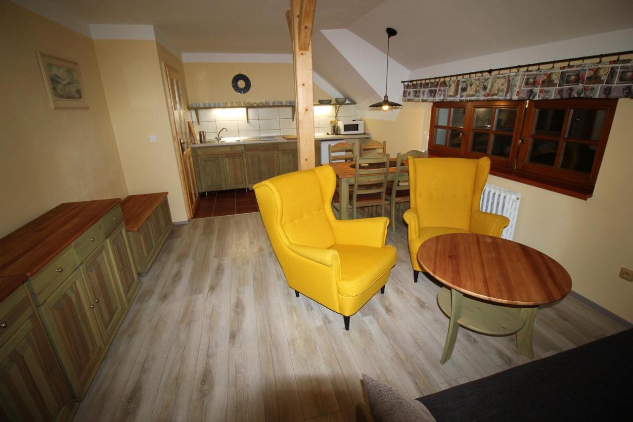 Apartmány u Knajflů Ceske Petrovice Kültér fotó
